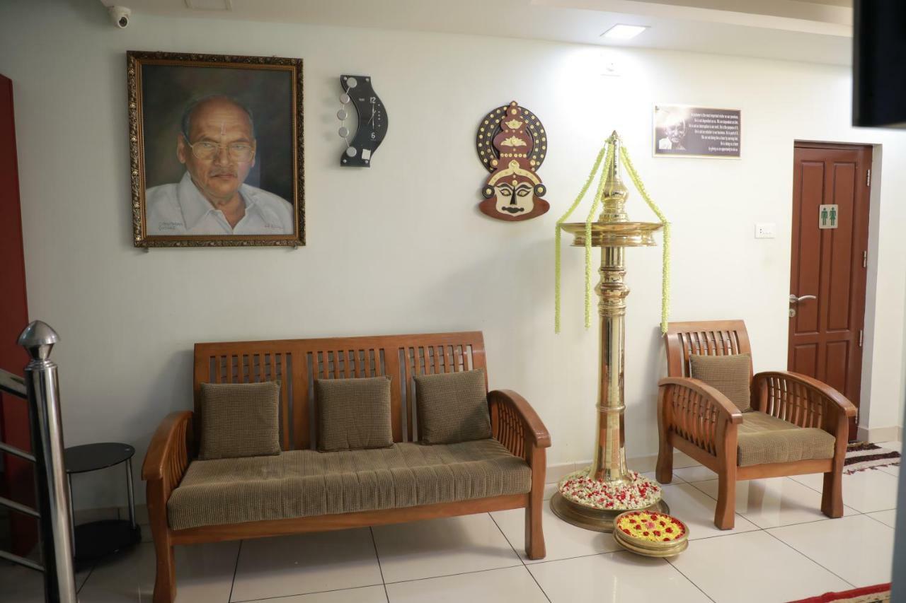 Bed and Breakfast Pavithram Residency à Kollam Extérieur photo