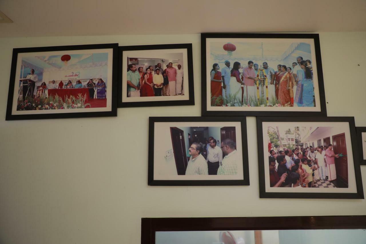 Bed and Breakfast Pavithram Residency à Kollam Extérieur photo